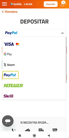 Cajero con los métodos de pago disponibles en el casino Luckia y selección de PayPal.